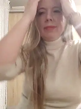 Irina3718 online show from 11/03/25, 04:19