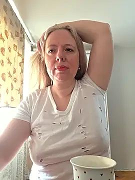 Irina3718 online show from 03/28/26, 07:30