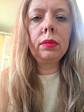 Irina3718 online show from 04/05/26, 11:29