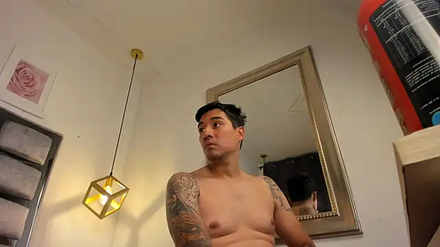 valery and Dani  online show from 11/18/25, 08:02