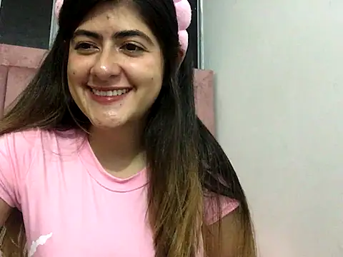 skyler1195 online show from 10/17/25, 03:20