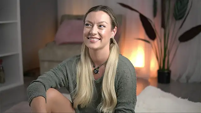 AnnastasiaMills online show from 07/14/26, 02:05