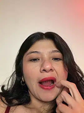Guadalupe Lopez online show from 05/06/26, 11:04