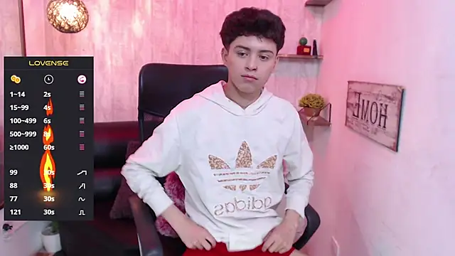 Snapshot of Sam_Daves chatting on 03/10/25, 01:43 Sam Daves online show from 03/10/25, 01:43