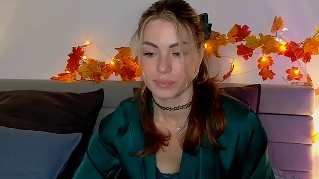 SweetDarling7 online show from 11/06/25, 05:25