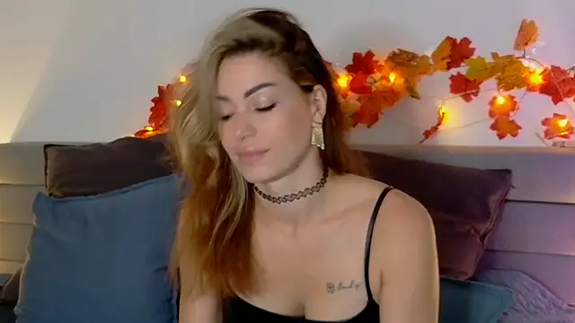 SweetDarling7 online show from 11/09/25, 01:42