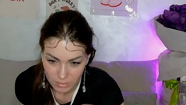 SweetDarling7 online show from 06/18/26, 07:18