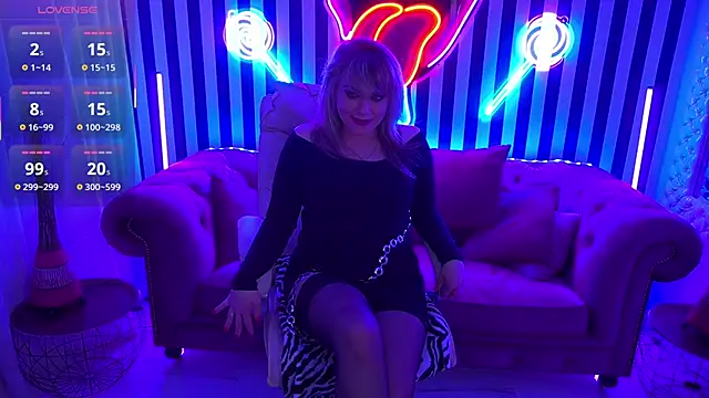 CandyLadyyy online show from 04/19/26, 08:55