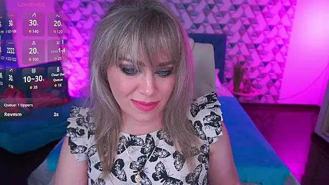 CandyLadyyy online show from 05/11/26, 08:17