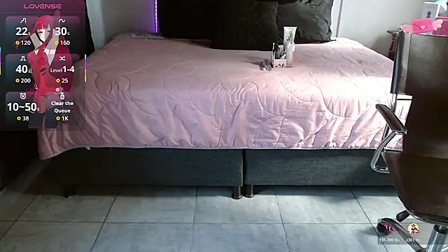 mia velvet1 online show from 11/11/25, 01:22