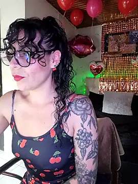 Snapshot of mia_velvet1 chatting on 02/19/26, 03:52 mia velvet1 online show from 02/19/26, 03:52