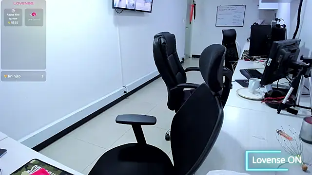 jenn cg online show from 11/08/25, 08:40