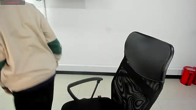 jenn cg online show from 11/15/25, 10:04