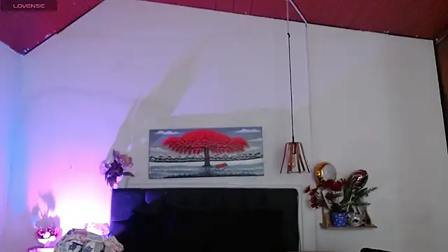 Rose Thompson1 online show from 10/12/25, 01:32