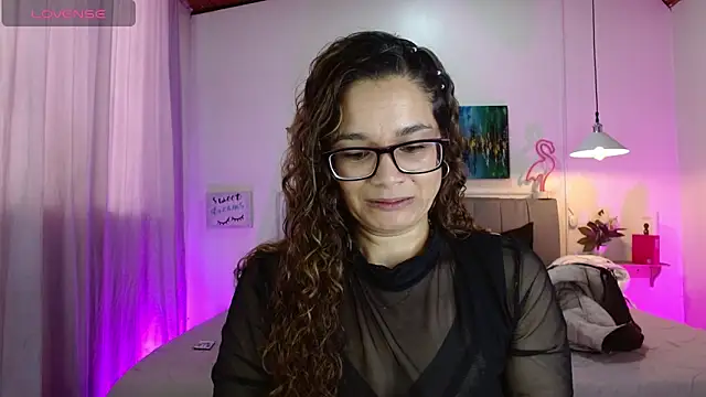 Rose Thompson1 online show from 04/20/26, 01:14