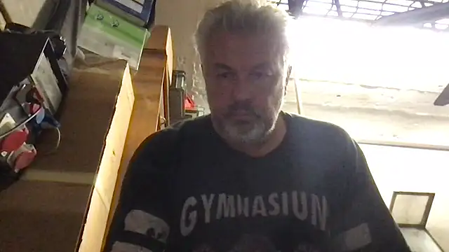 Snapshot of Berg_Boy chatting on 09/19/25, 09:32 Berg Boy online show from 09/19/25, 09:32