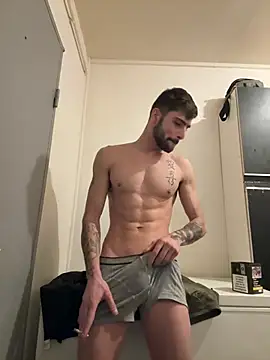 Hugo34bg online show from 01/18/26, 04:27