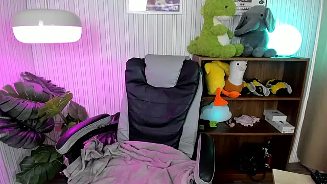 Miyuki wolf online show from 10/16/25, 08:54