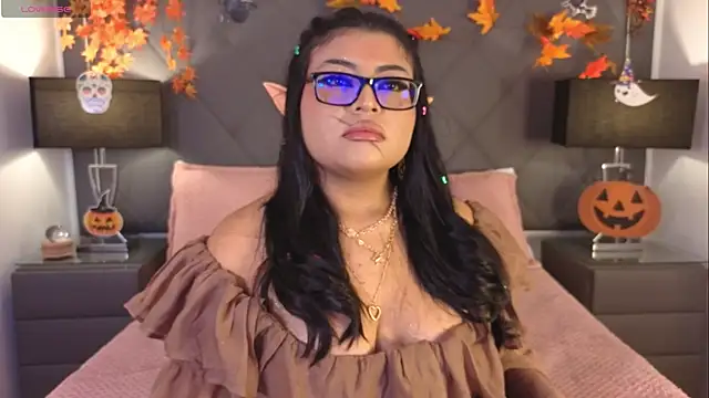 Alexa Madisson online show from 10/30/25, 08:31