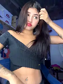 Snapshot of kityy_playful chatting on 10/16/25, 05:41 kityy playful online show from 10/16/25, 05:41