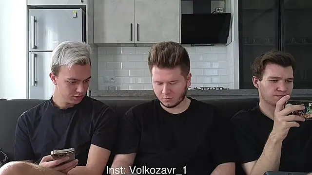 boys sobolisha online show from 10/10/25, 12:59