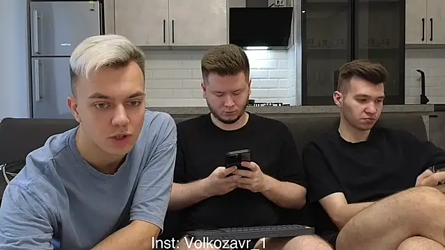 boys sobolisha online show from 10/19/25, 01:23