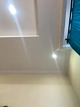 Ivelleee  online show from 09/17/25, 09:38