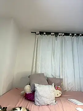 Ivelleee  online show from 03/16/26, 10:14