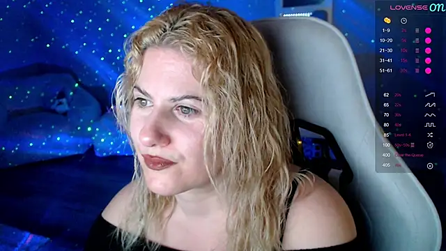 Snapshot of BellaStar84 chatting on 01/19/26, 11:36 BellaStar84 online show from 01/19/26, 11:36