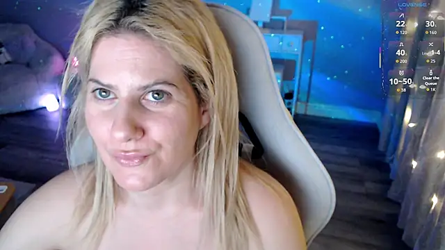 Snapshot of BellaStar84 chatting on 02/13/26, 11:50 BellaStar84 online show from 02/13/26, 11:50