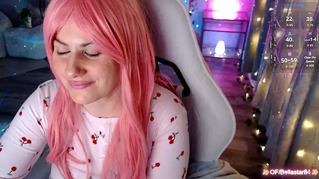 Snapshot of BellaStar84 chatting on 02/23/26, 11:18 BellaStar84 online show from 02/23/26, 11:18