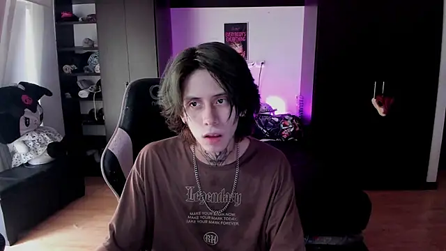 Snapshot of xIce_Boy chatting on 01/15/26, 10:02 xIce Boy online show from 01/15/26, 10:02