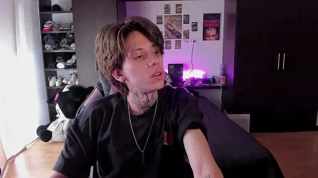 xIce Boy online show from 02/19/26, 01:07