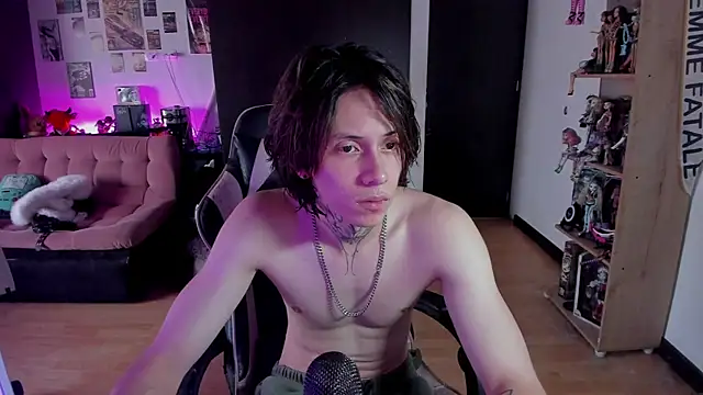 Snapshot of xIce_Boy chatting on 05/24/26, 08:36 xIce Boy online show from 05/24/26, 08:36