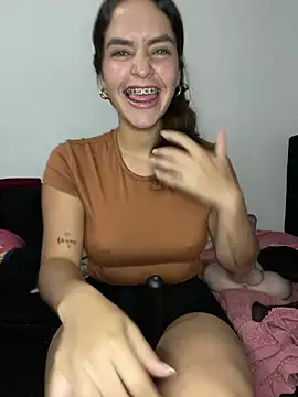 Snapshot of bran_lindi chatting on 06/03/26, 10:15 bran lindi online show from 06/03/26, 10:15