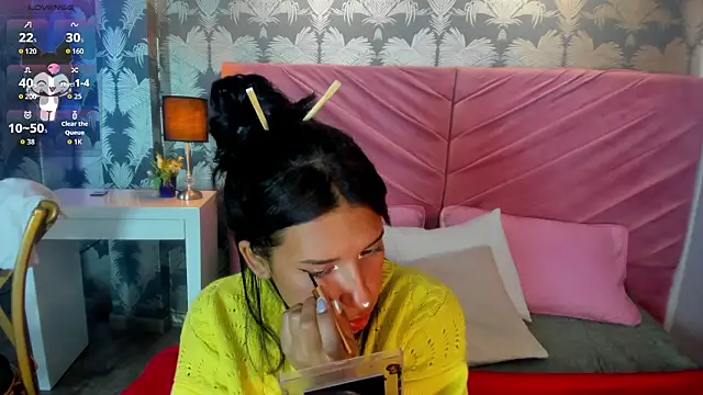 Karin Ks online show from 02/12/26, 02:39