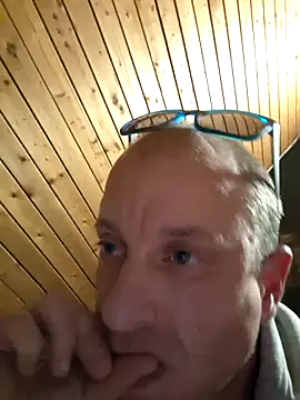 svenpfeifer online show from 03/20/25, 02:29