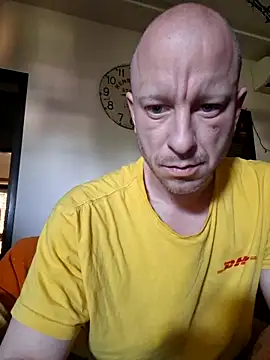 Snapshot of svenpfeifer chatting on 04/23/26, 06:47 svenpfeifer online show from 04/23/26, 06:47