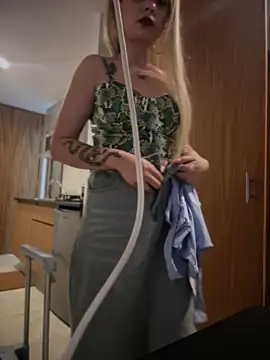 LoganPeny online show from 03/19/26, 05:33