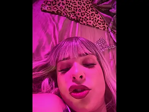 LoganPeny online show from 04/02/26, 08:23