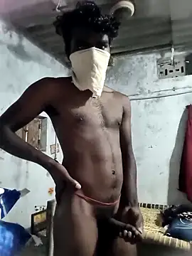 PolarFriend0 online show from 03/06/26, 09:28