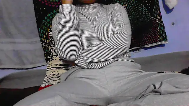 LAYLA 600 online show from 11/21/25, 11:20