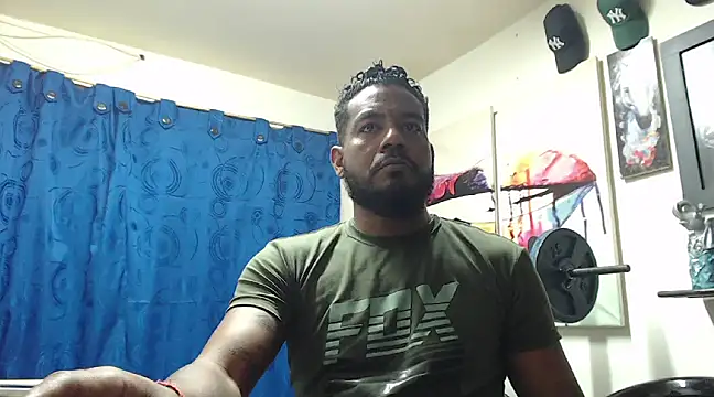 BladeFoxxx1 online show from 03/12/25, 03:57