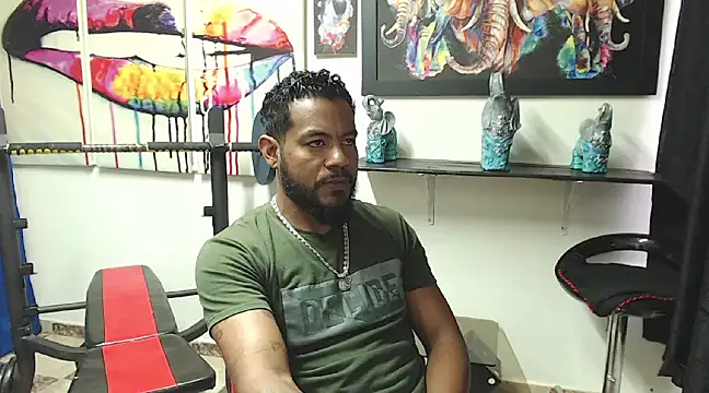 BladeFoxxx1 online show from 03/19/25, 10:42