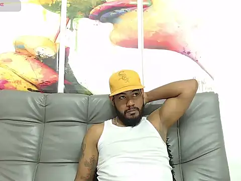 BladeFoxxx1 online show from 10/30/25, 02:40