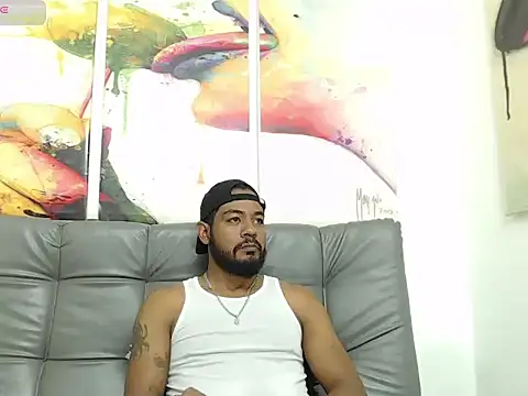 BladeFoxxx1 online show from 10/31/25, 03:18