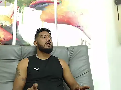 BladeFoxxx1 online show from 11/29/25, 03:04