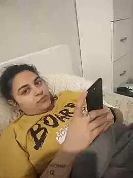 Veramaia online show from 03/14/25, 01:57