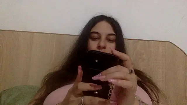 Veramaia online show from 05/16/26, 10:12