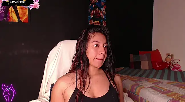 Snapshot of yes0225 chatting on 03/19/25, 04:34 yes0225 online show from 03/19/25, 04:34